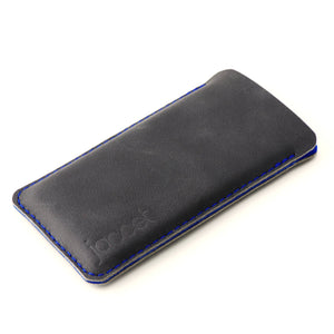 JACCET leather Google Pixel sleeve - anthracite/black leather with blue wool felt. 100% Handmade