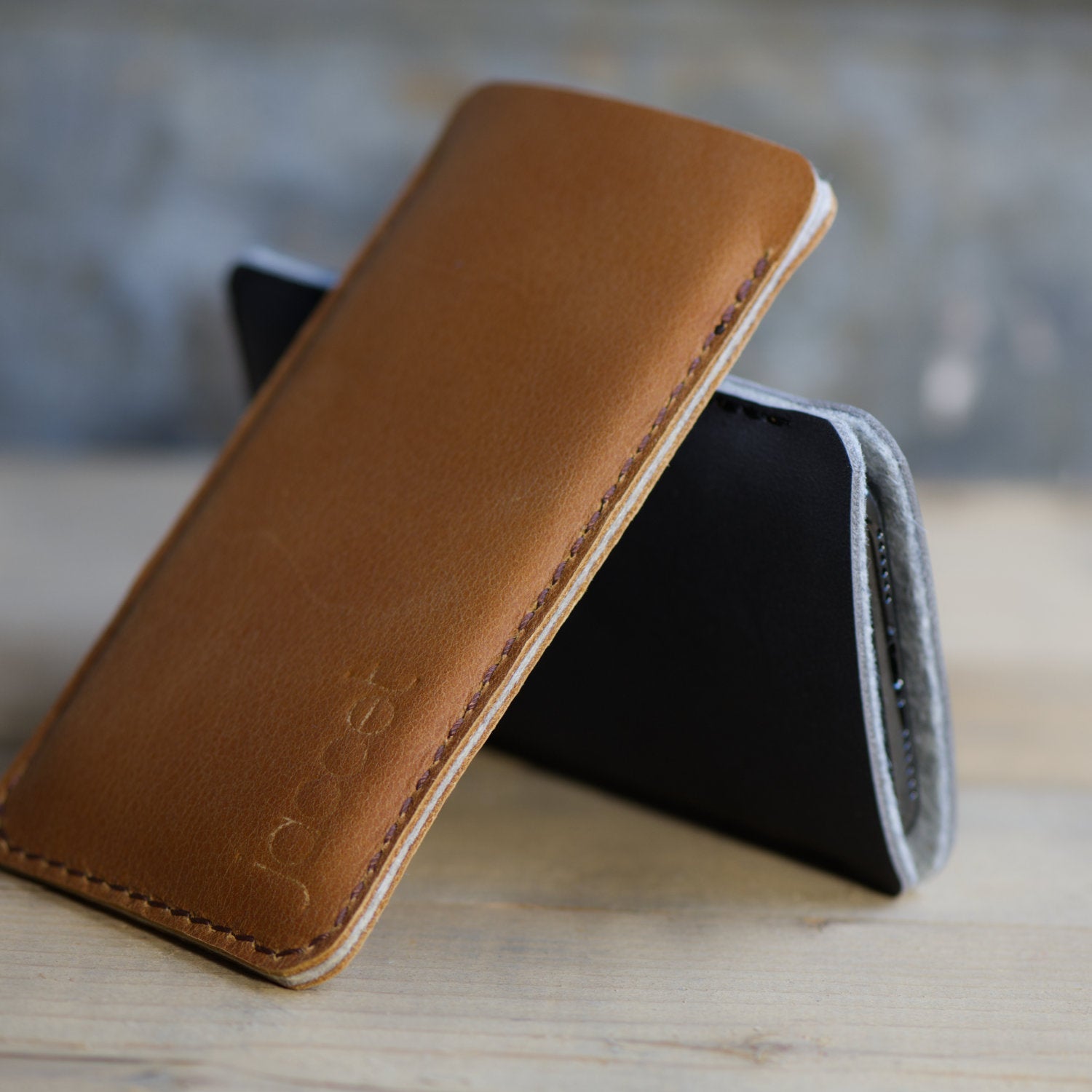 JACCET leather Sony Xperia sleeve - Cognac color leather with brown wool felt - 100% Handmade